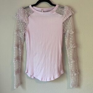 Free people top - lace sleeves - light purple/pink - size small
